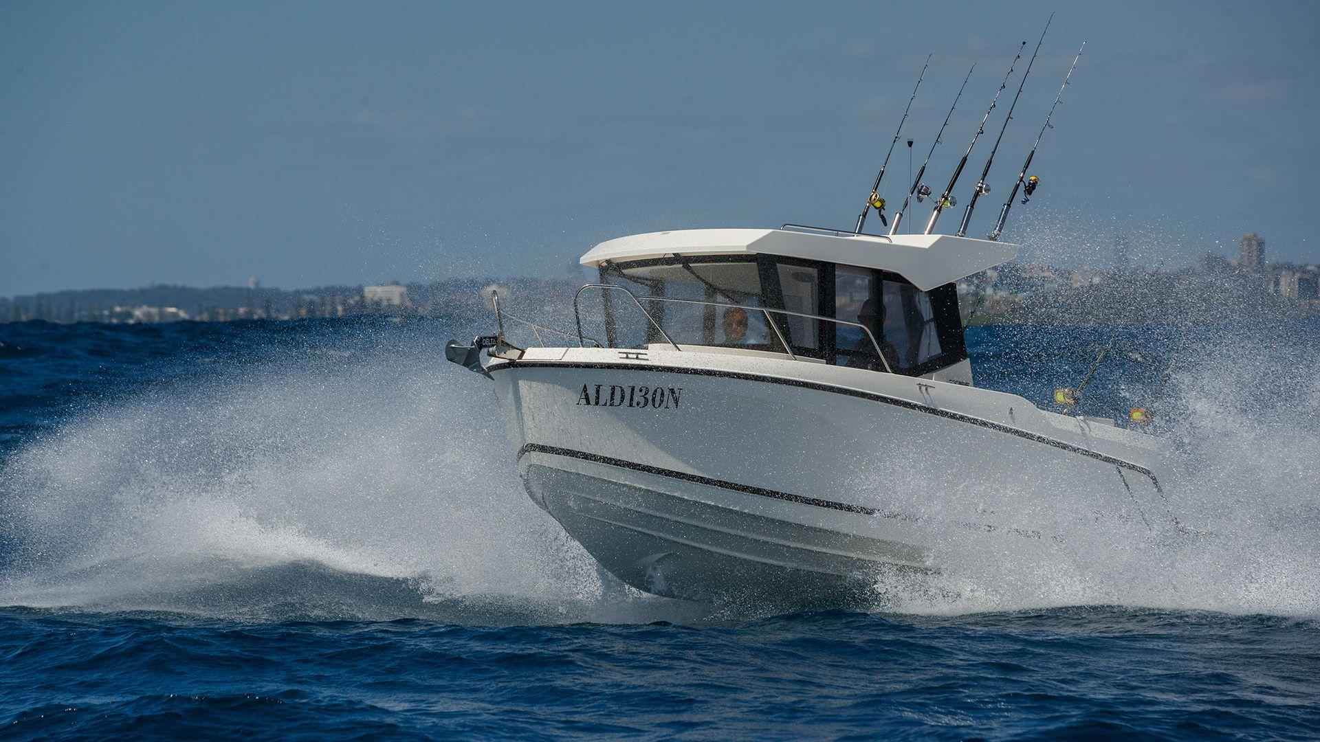 Arvor-705-Sportsfish-External-5_7_11zon